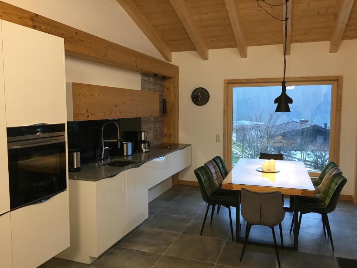 Chalet Glemmtal - Haus Bergblick Фихофен Экстерьер фото
